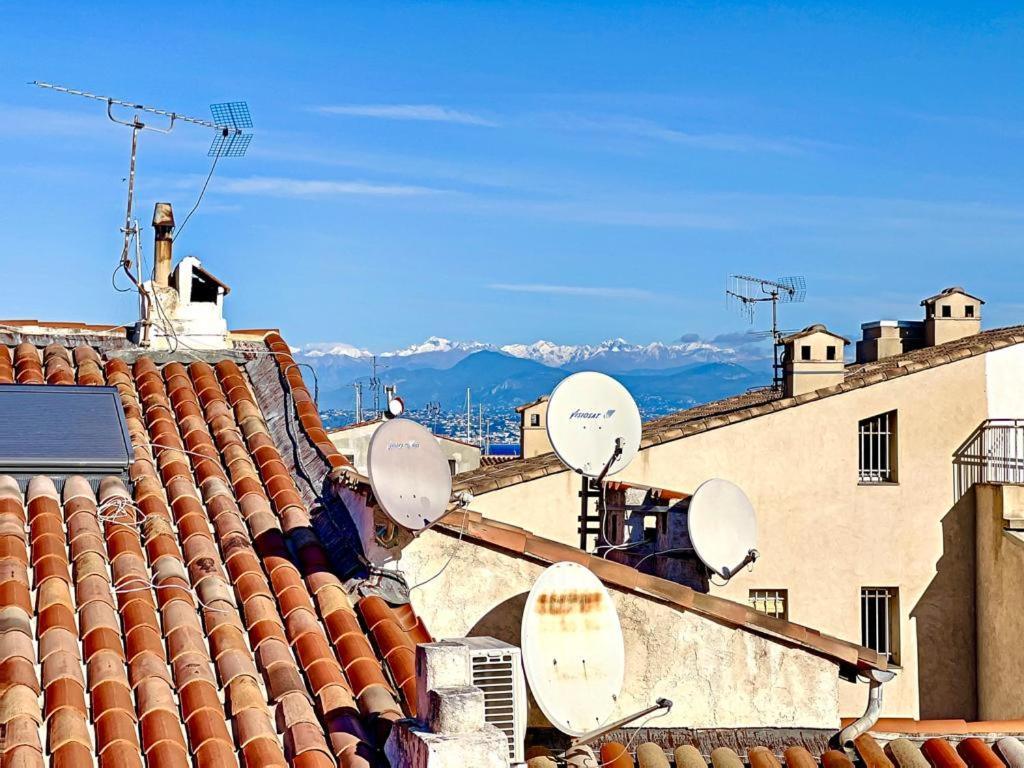 Appartements Climatises - Vieil Antibes Buitenkant foto